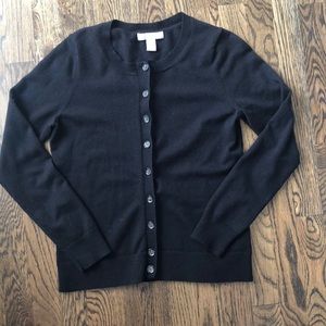 BANANA REPUBLIC merino wool cardigan
